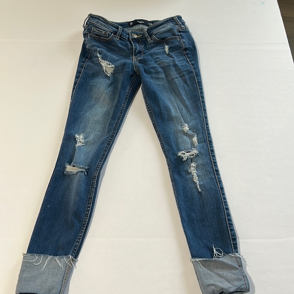 Hollister Distress Cuffed Jeans | Size: 00 | $8
